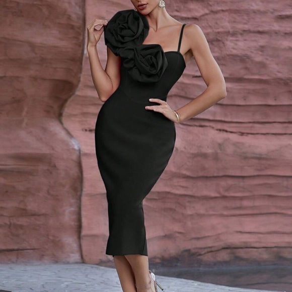 Luxe black floral detail party formal evening bodycon dress gown - Picture 2 of 4